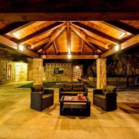 Hedera Estate Hedera Xiv