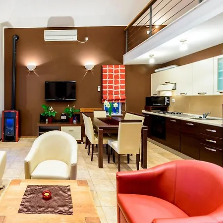 فيلة Hedera Estate Hedera Xiv *