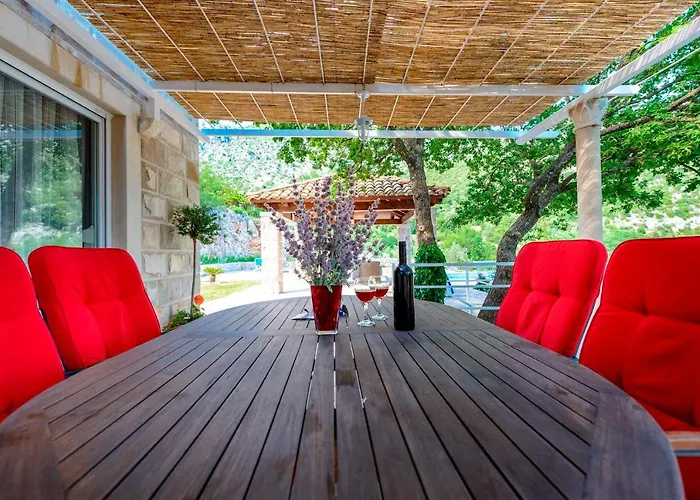 Hedera Estate Hedera Xiv Villa