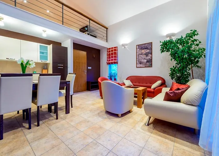 Hedera Estate Hedera Xiv Villa *