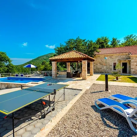 Villa Hedera Estate Hedera Xiv *