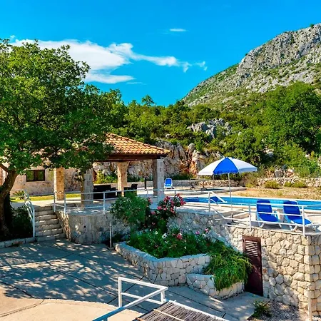 Villa Hedera Estate Hedera Xiv Mrcevo