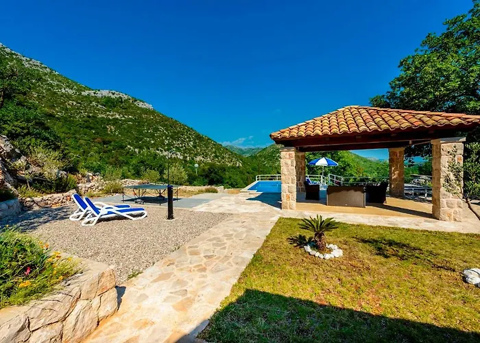 Villa Hedera Estate Hedera Xiv Mrcevo