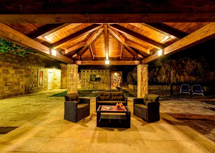 Hedera Estate Hedera Xiv