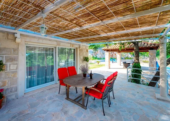 Villa Hedera Estate Hedera Xiv *