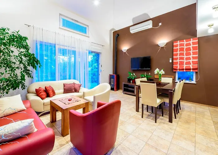 Hedera Estate Hedera Xiv Villa Mrcevo